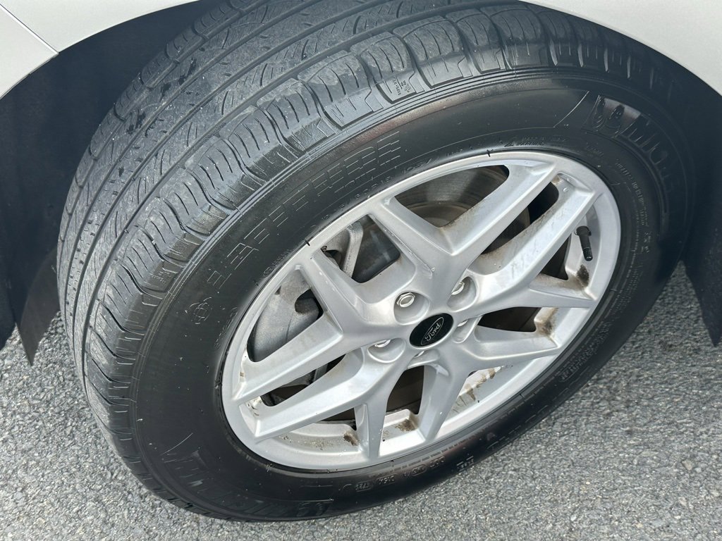 Used 2024 Ford Edge SEL image 31