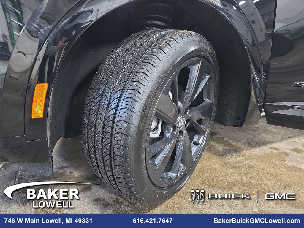 New 2026 Buick Envision Sport Touring image 34