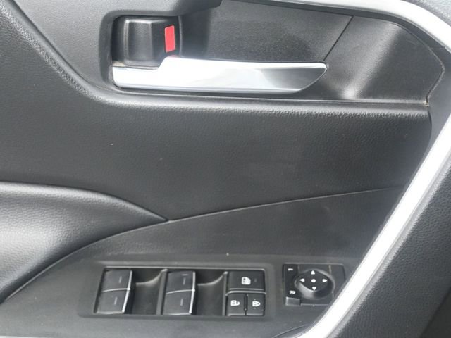 Used 2024 Toyota RAV4 XLE image 21