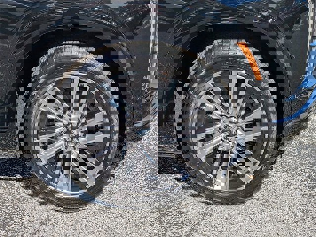 New 2026 Cadillac Vistiq Sport w/ LPO, Floor Liner Package image 11