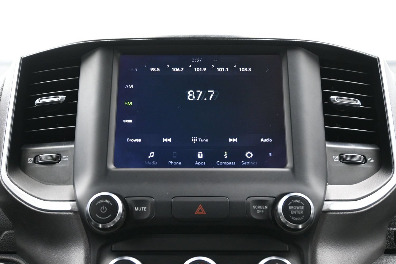 Used 2019 RAM 1500 Big Horn RWD image 29