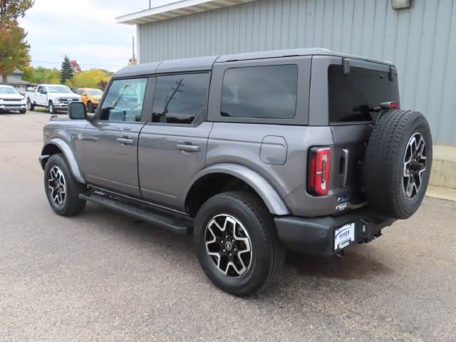 Used 2022 Ford Bronco Outer Banks AWD/4WD image 9