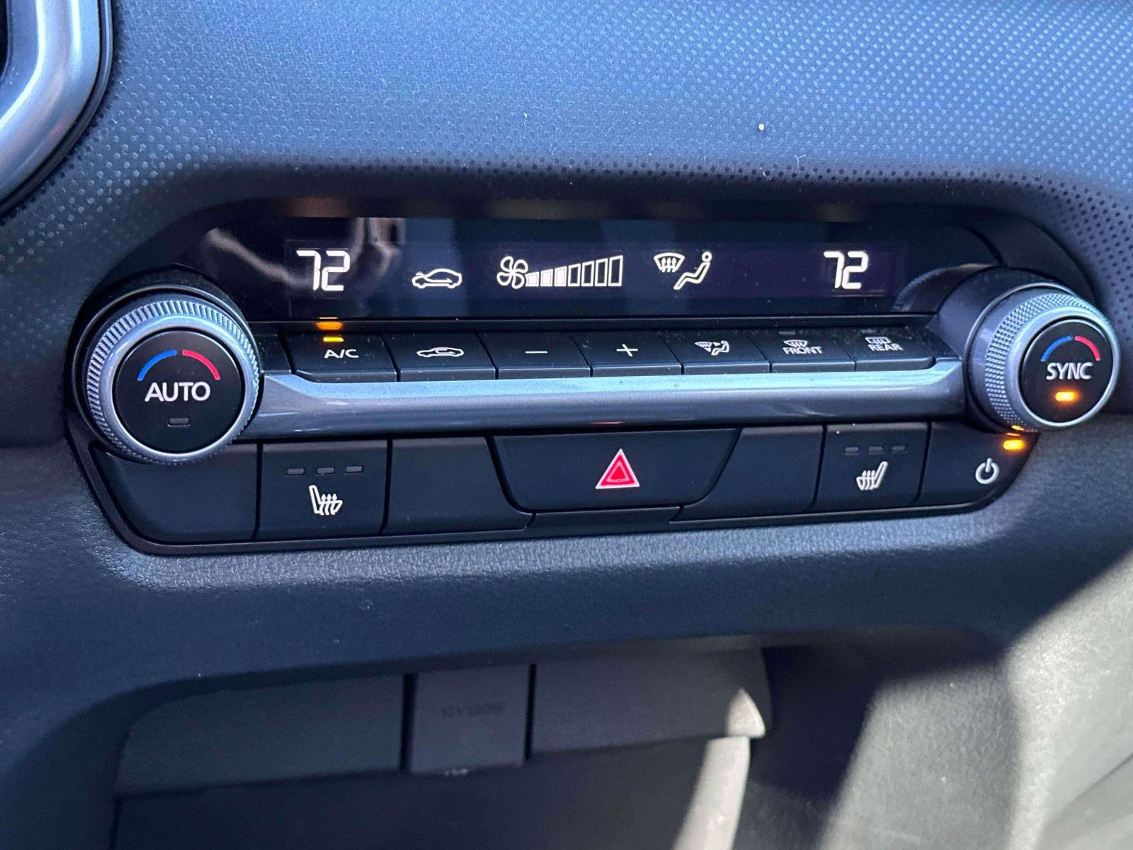 Used 2024 MAZDA CX-50 AWD 2.5 S w/ Weather Package image 26