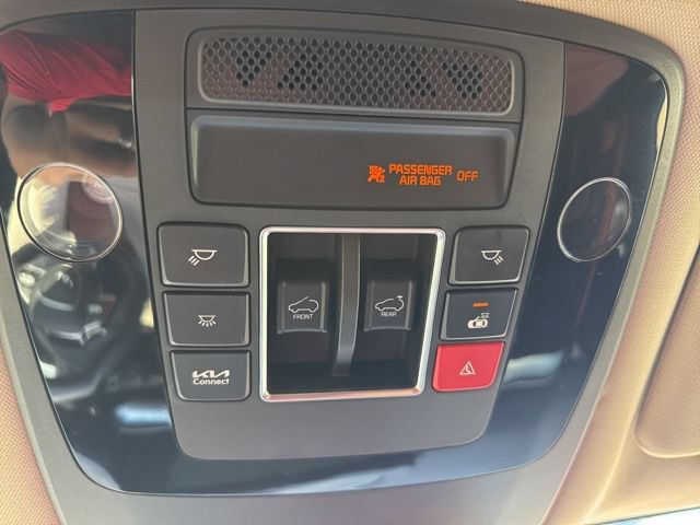 Used 2024 Kia Carnival SX Prestige FWD image 38