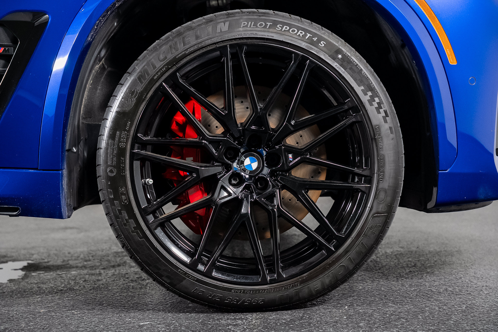 Used 2025 BMW X5 M Competition AWD/4WD image 44