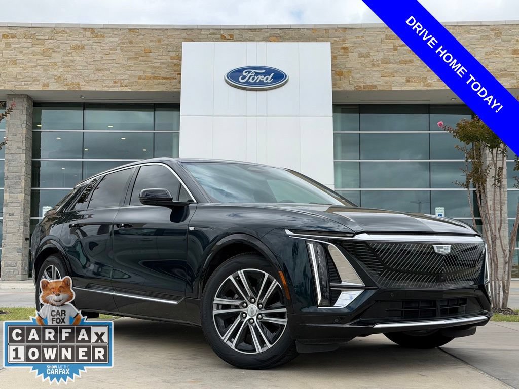 Used 2024 Cadillac Lyriq Luxury RWD image 1