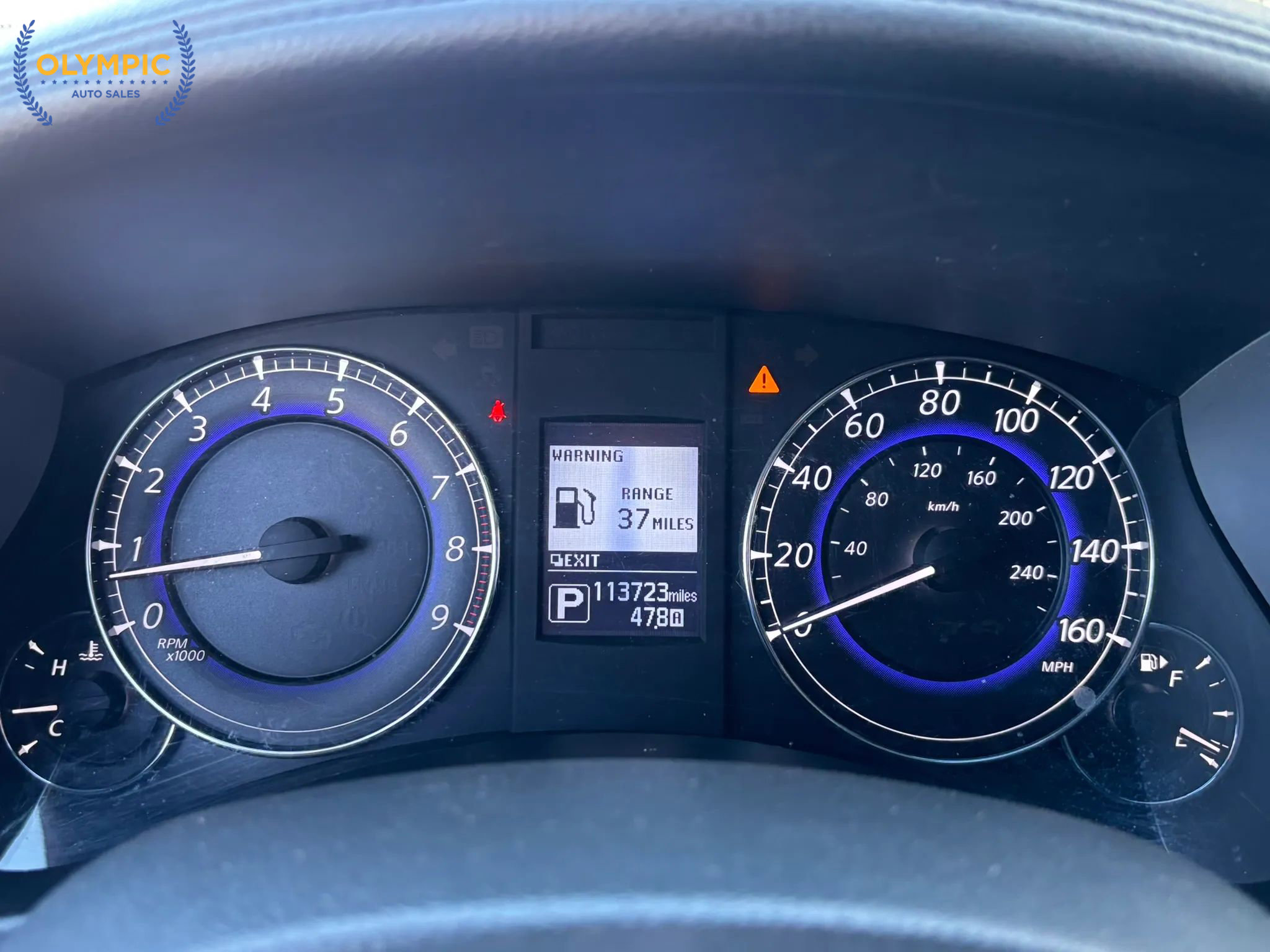 Used 2016 INFINITI QX50 AWD w/ Deluxe Touring Package image 24