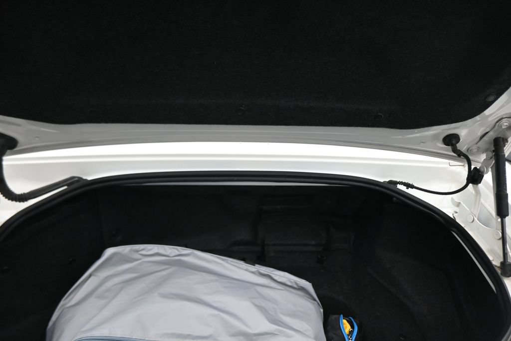 Used 2019 FIAT 124 Spider Lusso w/ Navigation & Sound Group RWD image 42