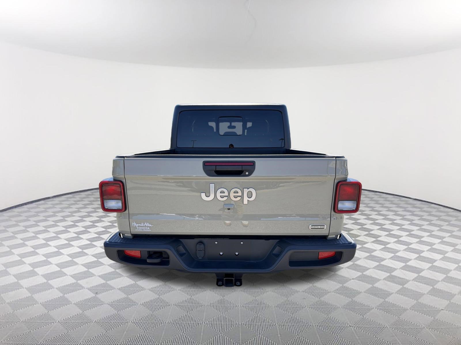 Used 2020 Jeep Gladiator Overland w/ Popular Equipment Package image 16