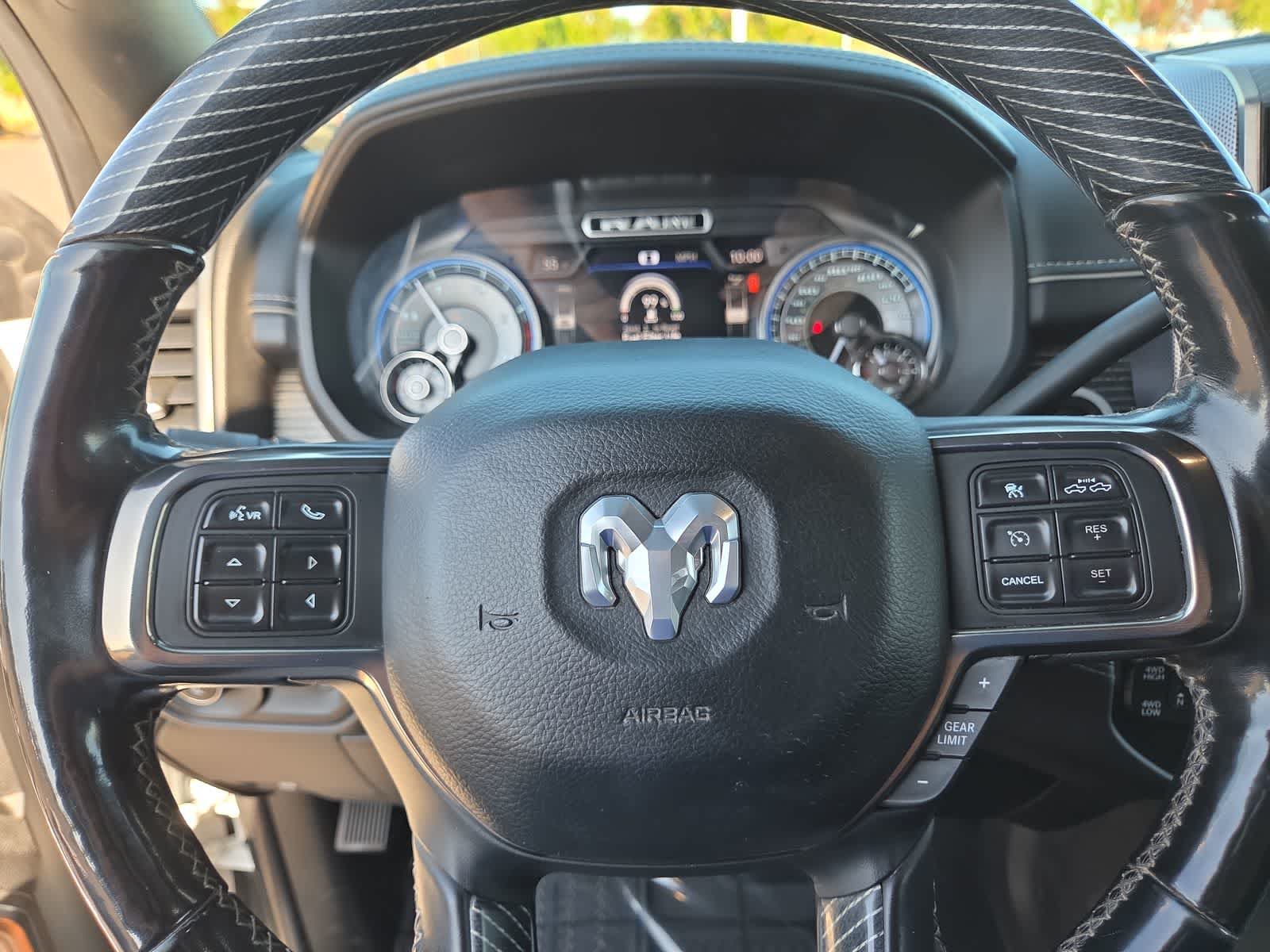 Used 2020 RAM 2500 Limited AWD/4WD image 23