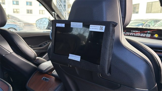 New 2025 Lincoln Navigator L Black Label image 13