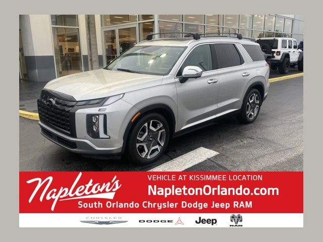 Used 2023 Hyundai Palisade SEL image 1