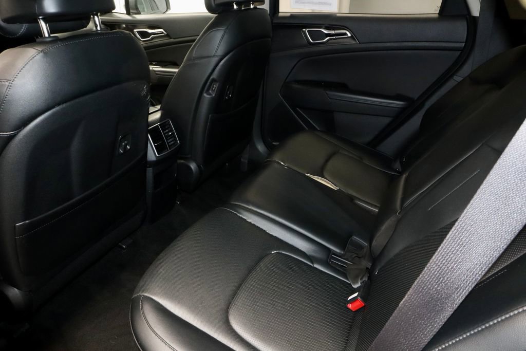 Used 2023 Kia Sportage EX image 22