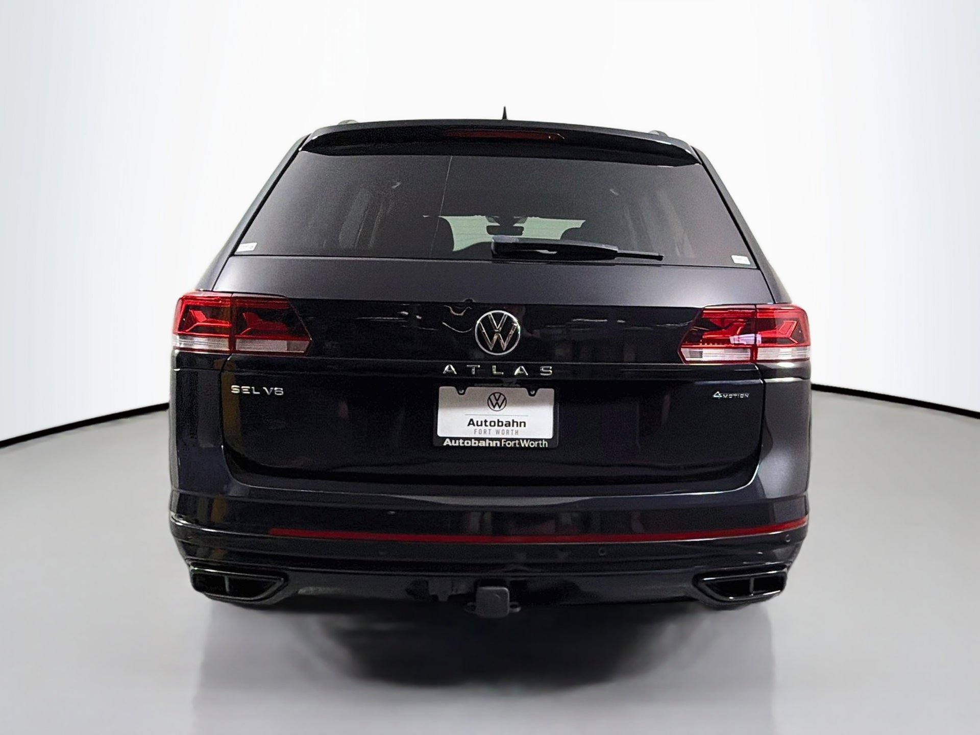Used 2023 Volkswagen Atlas SEL R-Line AWD/4WD image 6