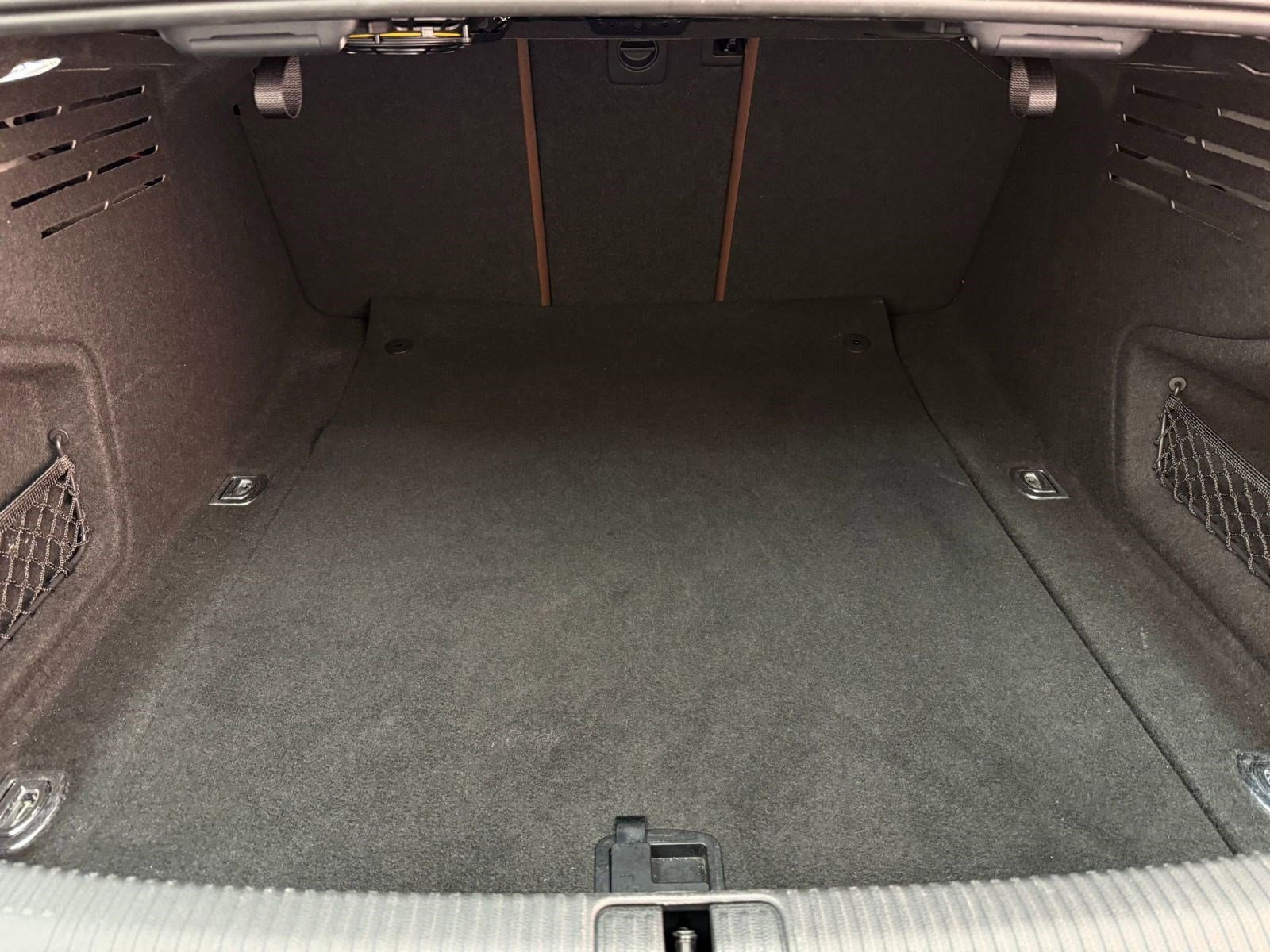 Used 2017 Audi A4 2.0T Premium Plus image 31