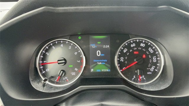Used 2022 Toyota RAV4 XLE image 34