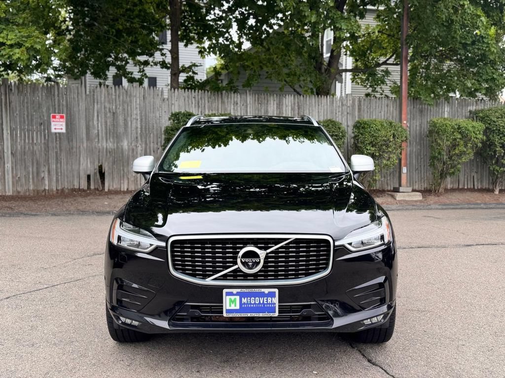 Used 2019 Volvo XC60 T6 R-Design w/ Protection Package AWD/4WD image 9