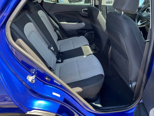 Used 2022 Hyundai Venue SEL image 20