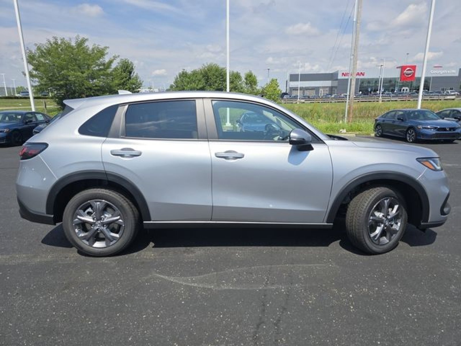 New 2026 Honda HR-V LX image 12