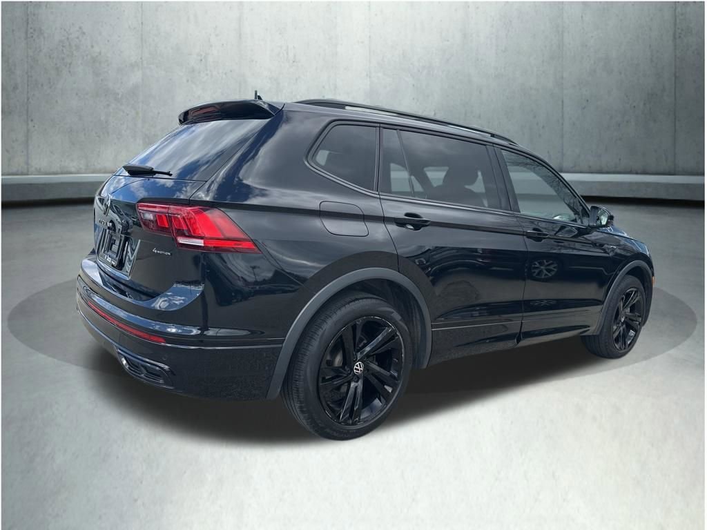 Used 2023 Volkswagen Tiguan SE R-Line AWD/4WD image 6