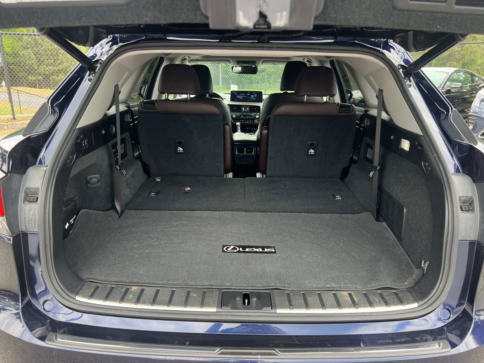 Used 2020 Lexus RX 350L Luxury w/ Accessory Package AWD/4WD image 17