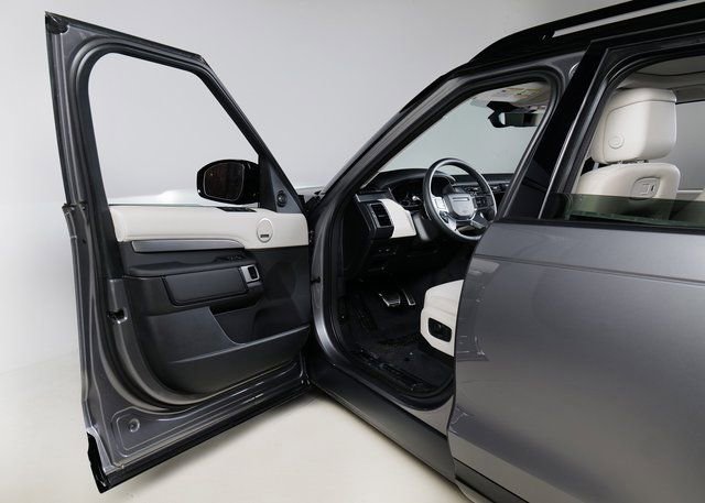 New 2026 Land Rover Discovery Dynamic SE AWD/4WD image 26