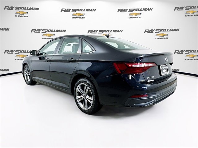 Used 2024 Volkswagen Jetta SE image 5