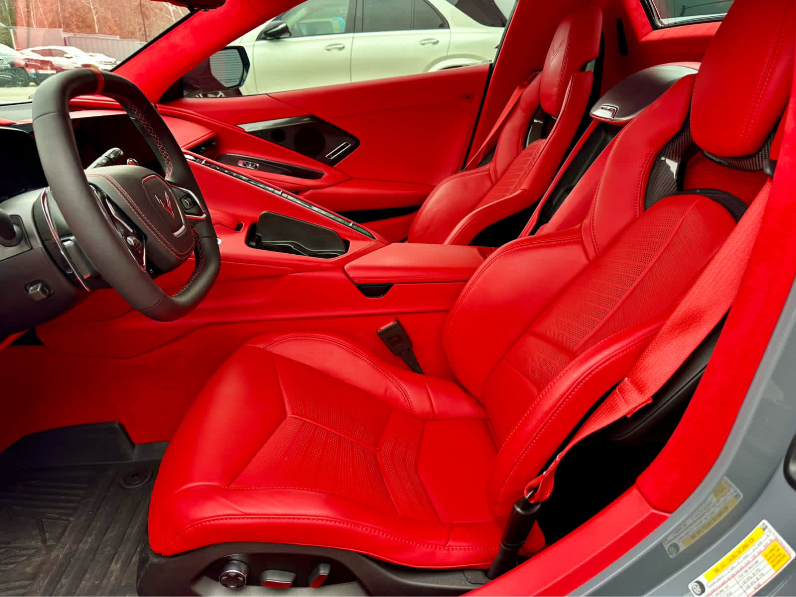 Used 2024 Chevrolet Corvette Stingray Premium Conv w/ Z51 Performance Package image 7