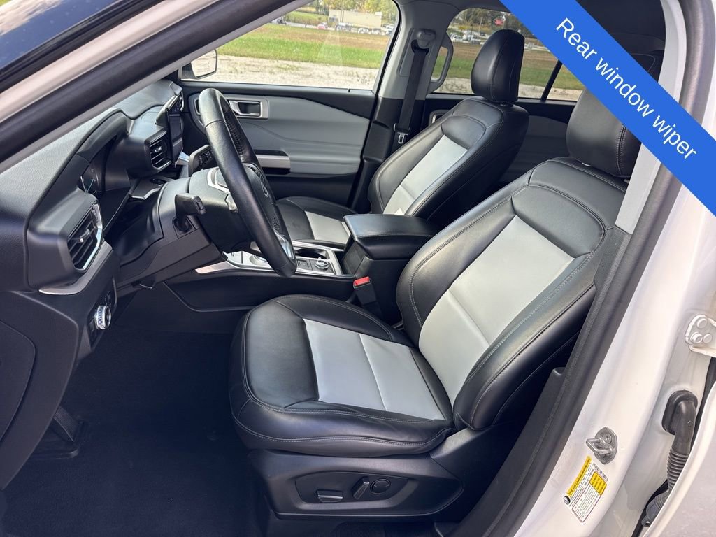 Used 2023 Ford Explorer XLT w/ Equipment Group 202A image 22