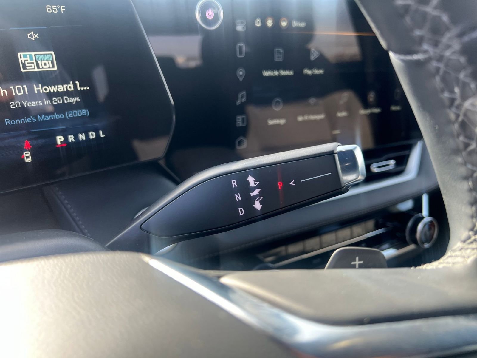 Used 2025 Chevrolet Equinox LT image 41