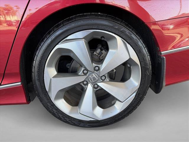 Used 2018 Honda Accord Touring image 22