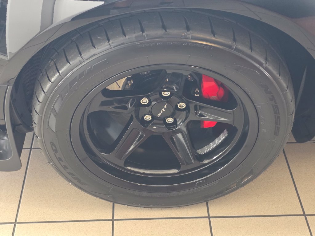 Used 2018 Dodge Challenger SRT Demon RWD image 8