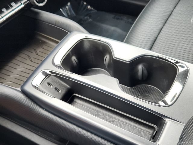 Used 2024 Chevrolet Equinox EV RS FWD image 20