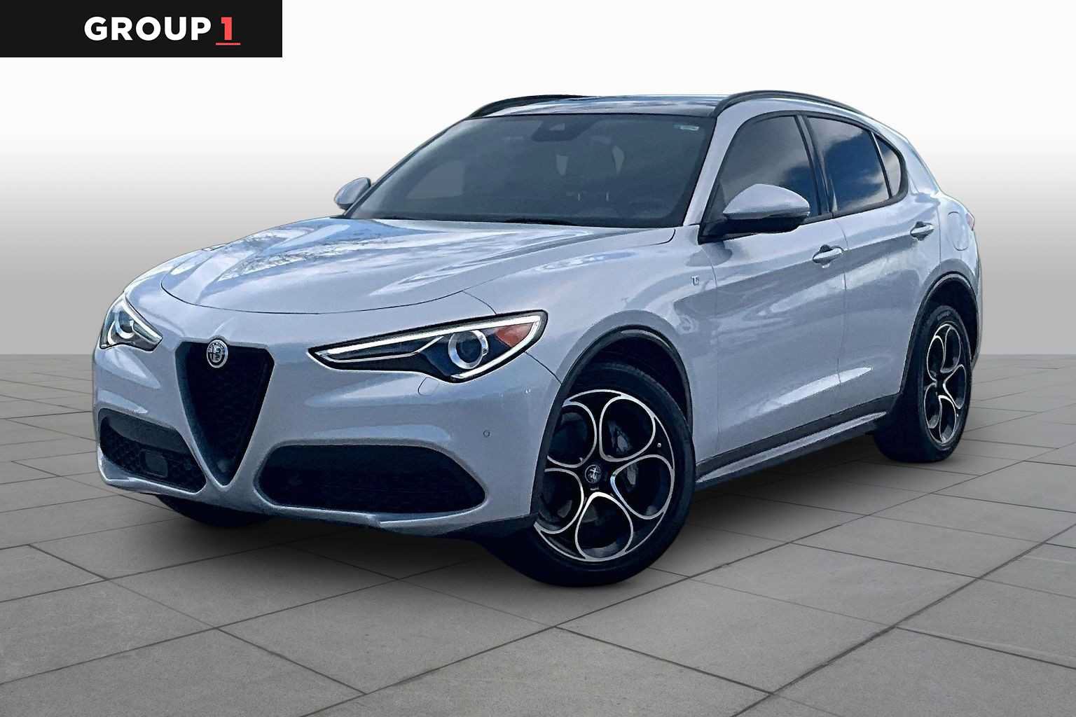 Used 2022 Alfa Romeo Stelvio Ti AWD/4WD image 1
