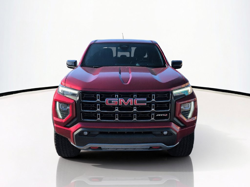 Used 2023 GMC Canyon AT4 w/ AT4 Premium Package AWD/4WD image 3