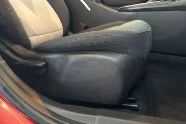 Used 2024 Chevrolet Trax LS w/ LS Convenience Package FWD image 23