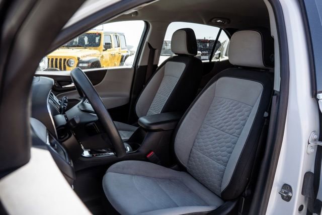 Used 2020 Chevrolet Equinox LT AWD/4WD image 25