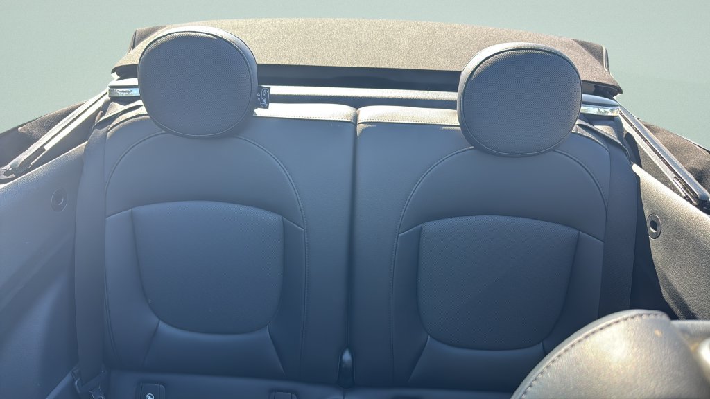 Used 2022 MINI Cooper S w/ Premium Package FWD image 24