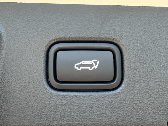 Certified 2026 Hyundai Tucson Limited FWD image 12