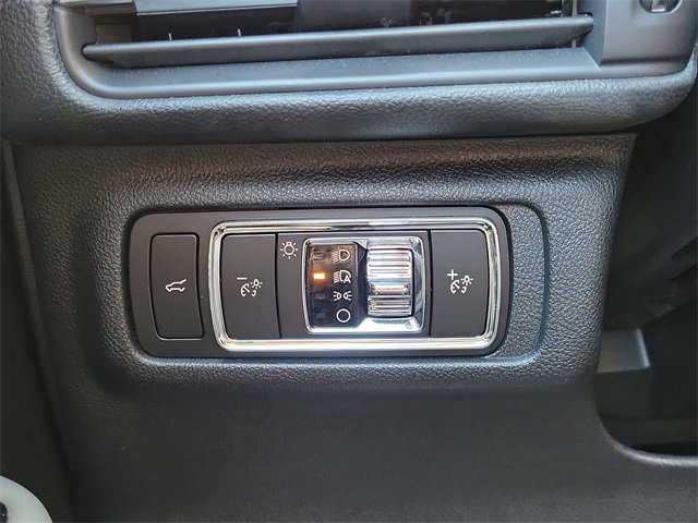 Certified 2023 Lincoln Corsair Reserve image 22