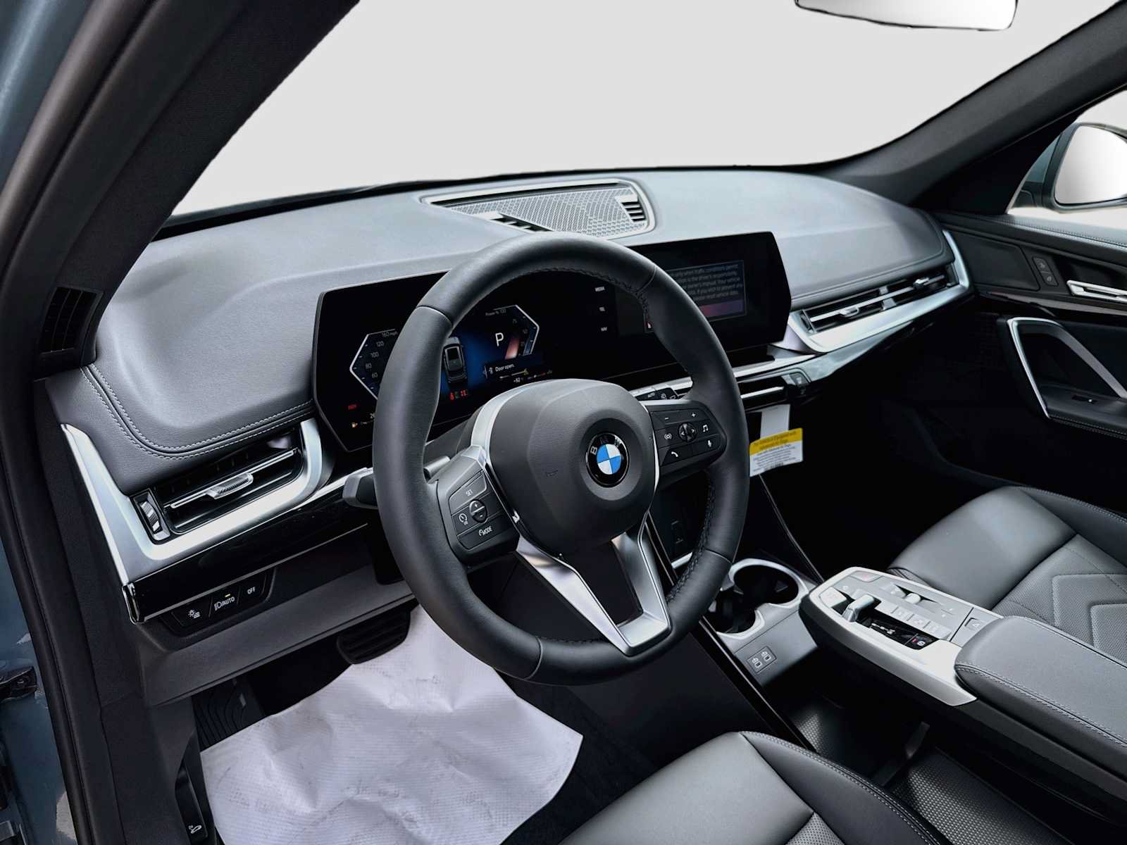 New 2027 BMW X1 xDrive28i AWD/4WD image 12