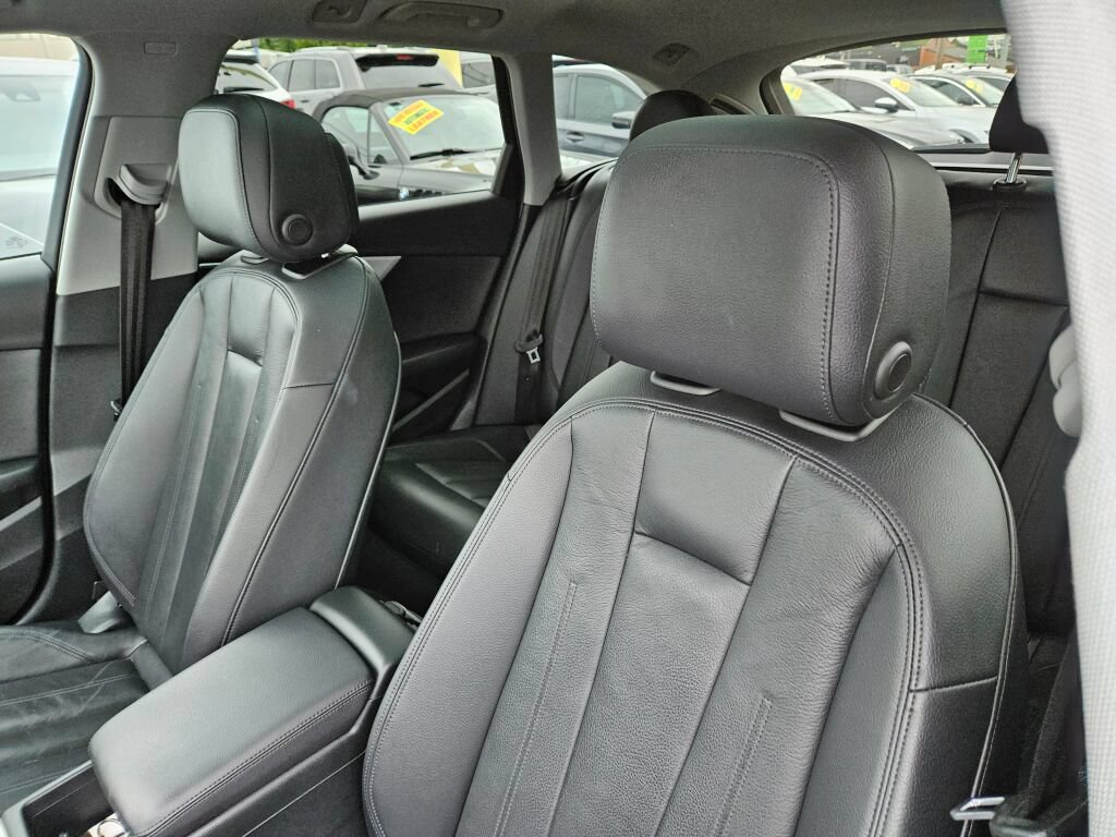 Used 2018 Audi A4 2.0T allroad Premium Plus AWD/4WD image 16