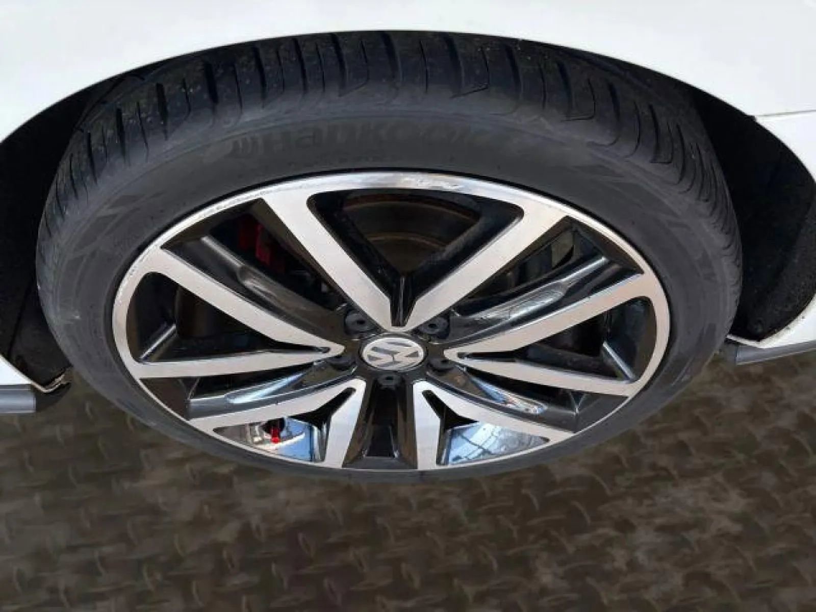 Used 2018 Volkswagen Jetta GLI image 35