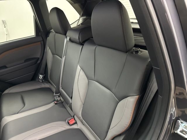 Used 2025 Subaru Forester Sport image 18