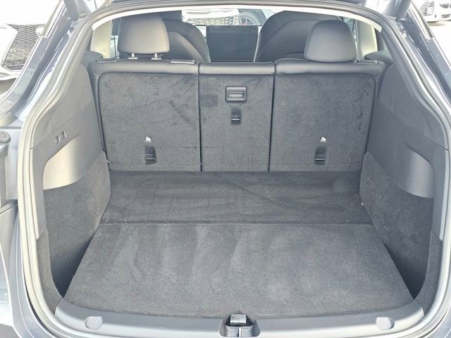 Used 2022 Tesla Model Y Performance image 11