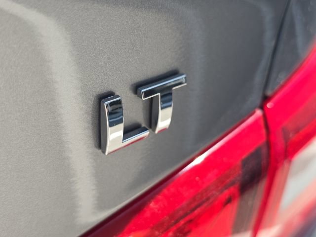 Used 2024 Chevrolet Malibu LT FWD image 9