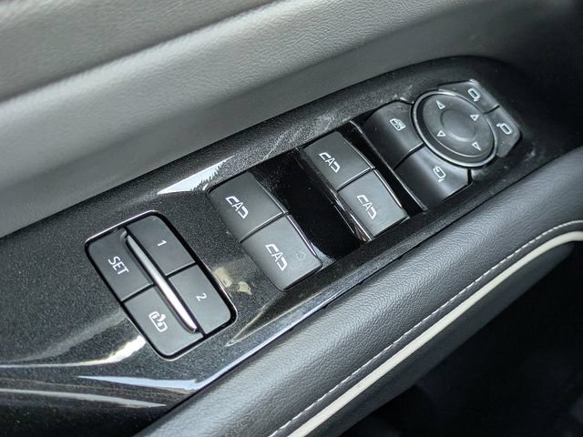 Certified 2024 Cadillac Escalade Sport w/ LPO, ONYX Package AWD/4WD image 25