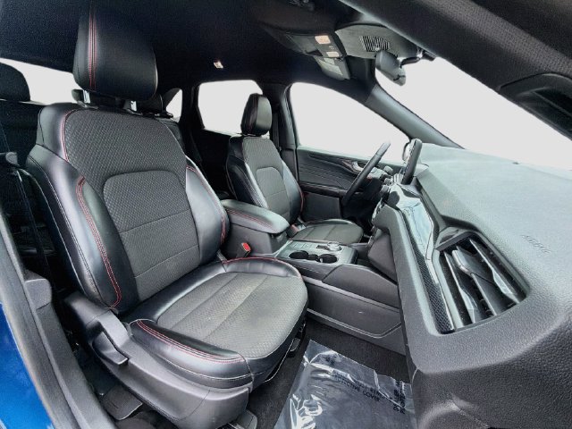 Used 2023 Ford Escape ST-Line AWD/4WD image 15