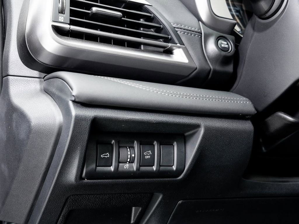 Used 2024 Subaru Outback Touring XT w/ Popular Package #2 image 10