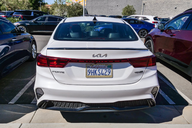 Certified 2023 Kia Forte GT-Line FWD image 13